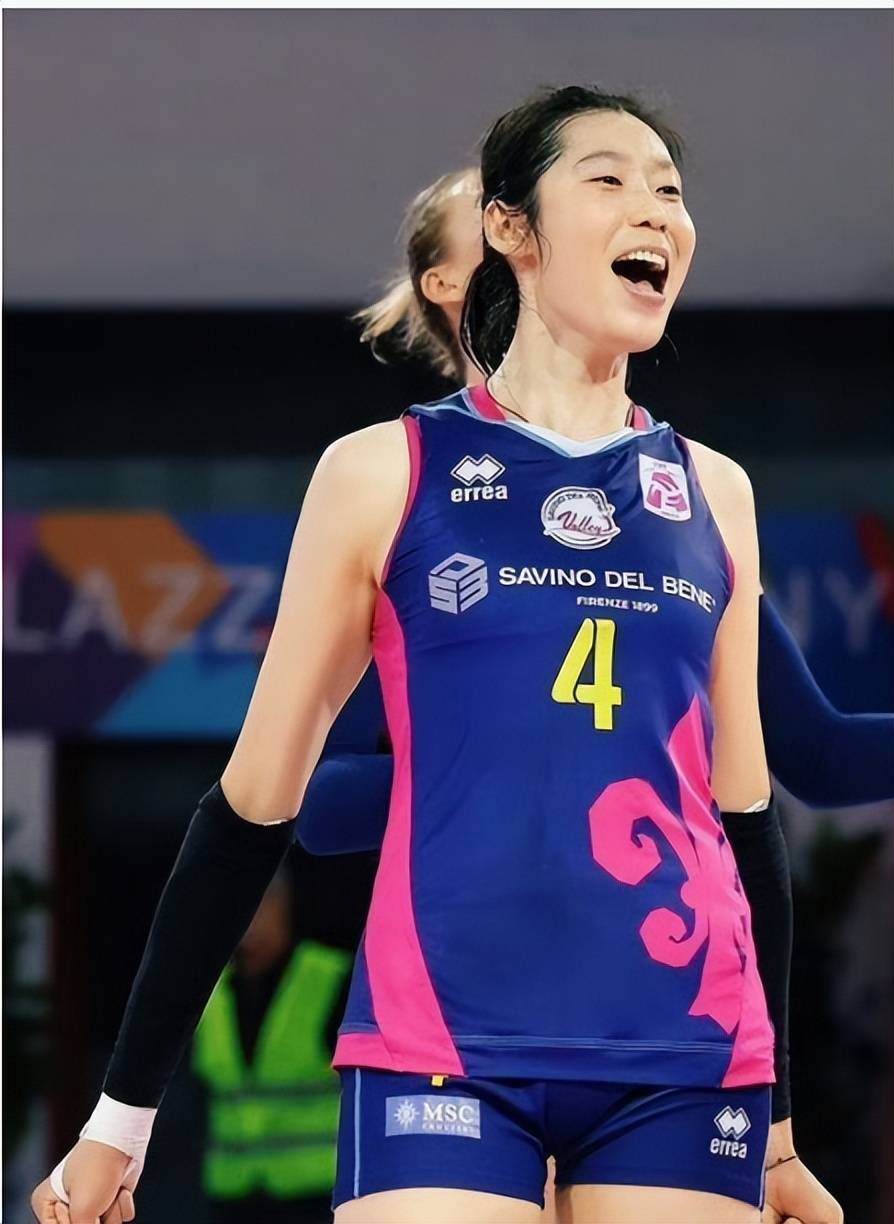 复仇之战！朱婷率领美国队成功遭遇淘汰